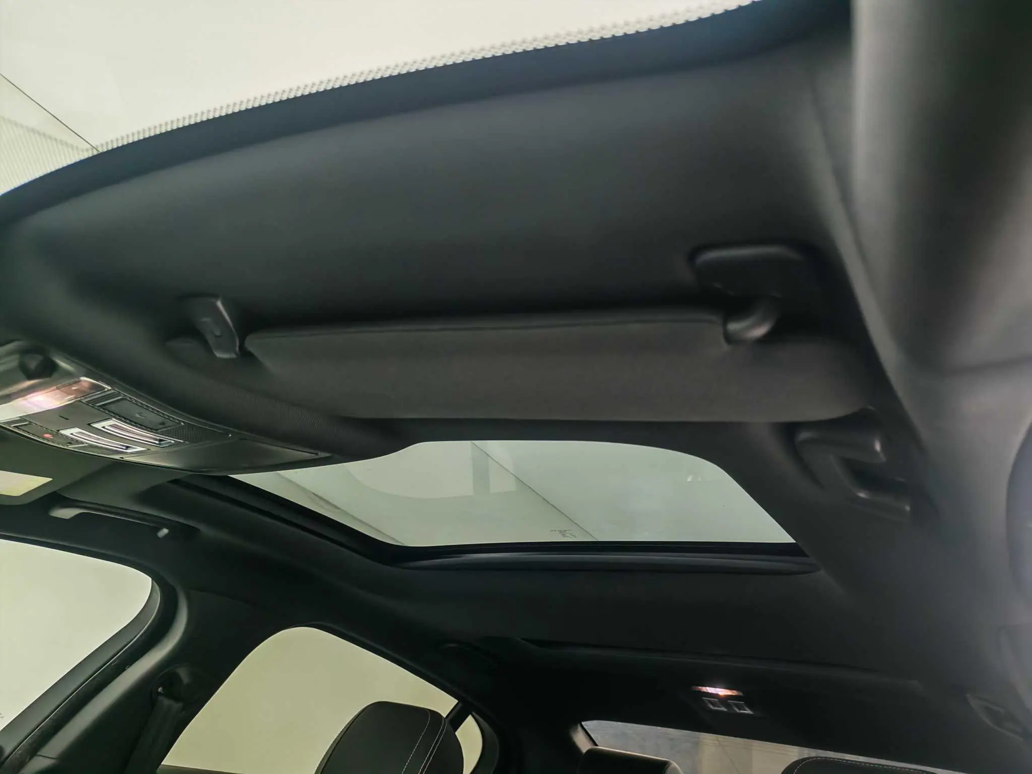 Jaguar Jaguar XEL 2.0T 200PS R-DYNAMIC S Enterprising Sports Edition