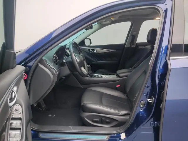 Infiniti Infiniti Q50L 2.0T Yixiang Edition Country VI