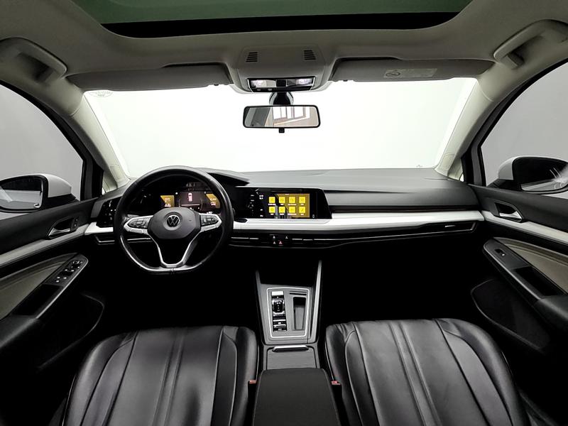 Volkswagen golf 2023