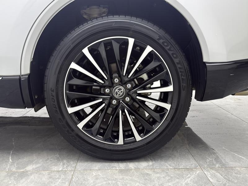 Toyota Venza  2022