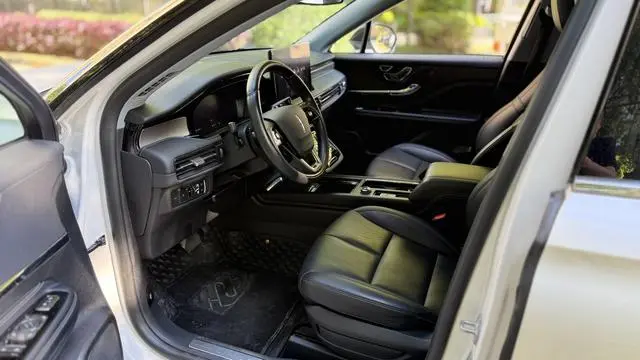Lincoln Adventurer Facelift 2.0T two-wheel drive exclusive edition