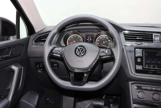 Volkswagen Tiguan L 330TSI automatic two-wheel drive comfort edition