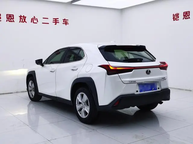 Lexus Lexus UX 260h Exploration*search version