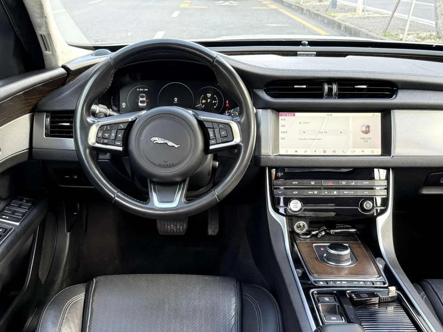 Jaguar Jaguar XFL 2.0T P250 four-wheel drive Exclusive Edition