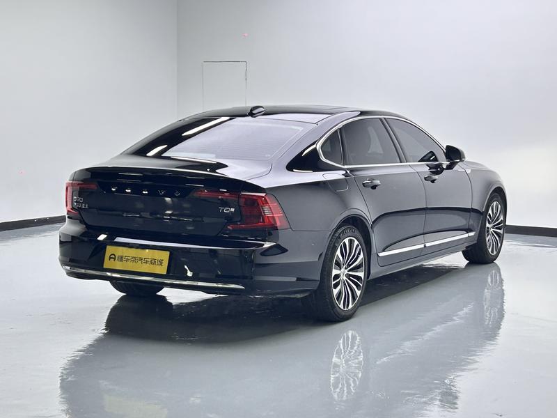 Volvo Volvo S90 PHEV 2025