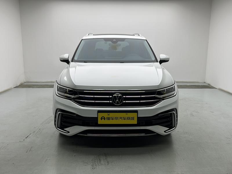 Volkswagen Tiguan L PHEV 2023