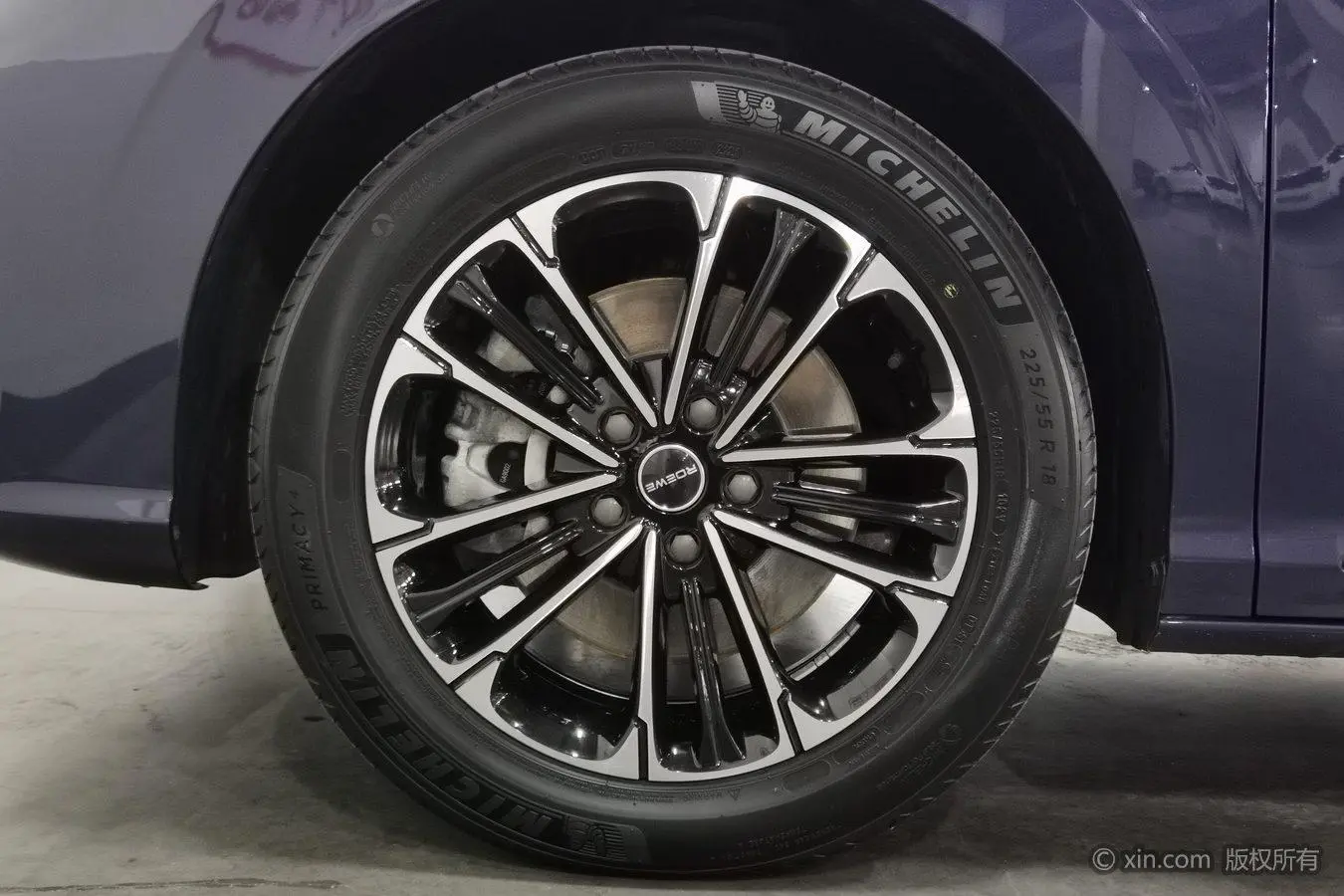 Roewe Roewe iMAX8 400TGI Supreme Series Premium Edition