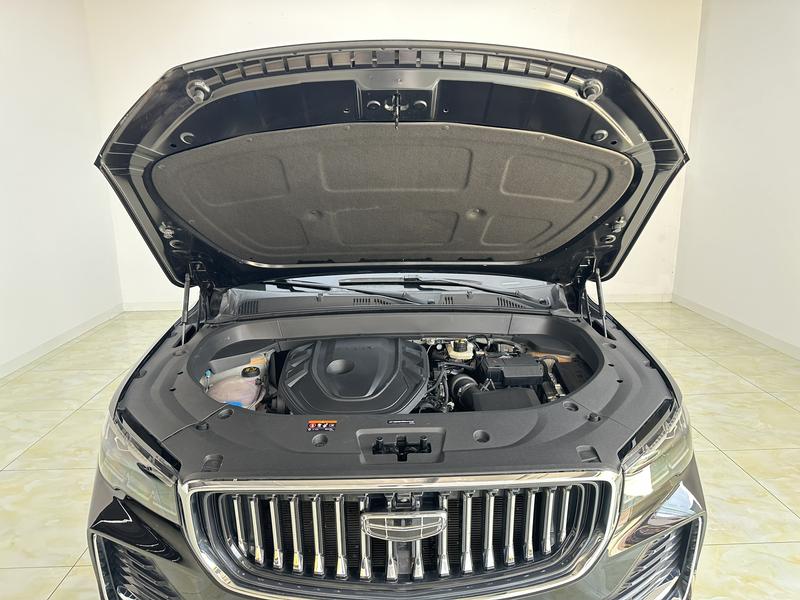 Geely Emgrand L 2024