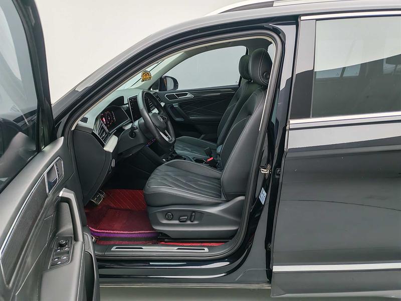 Volkswagen Tiguan L 2023
