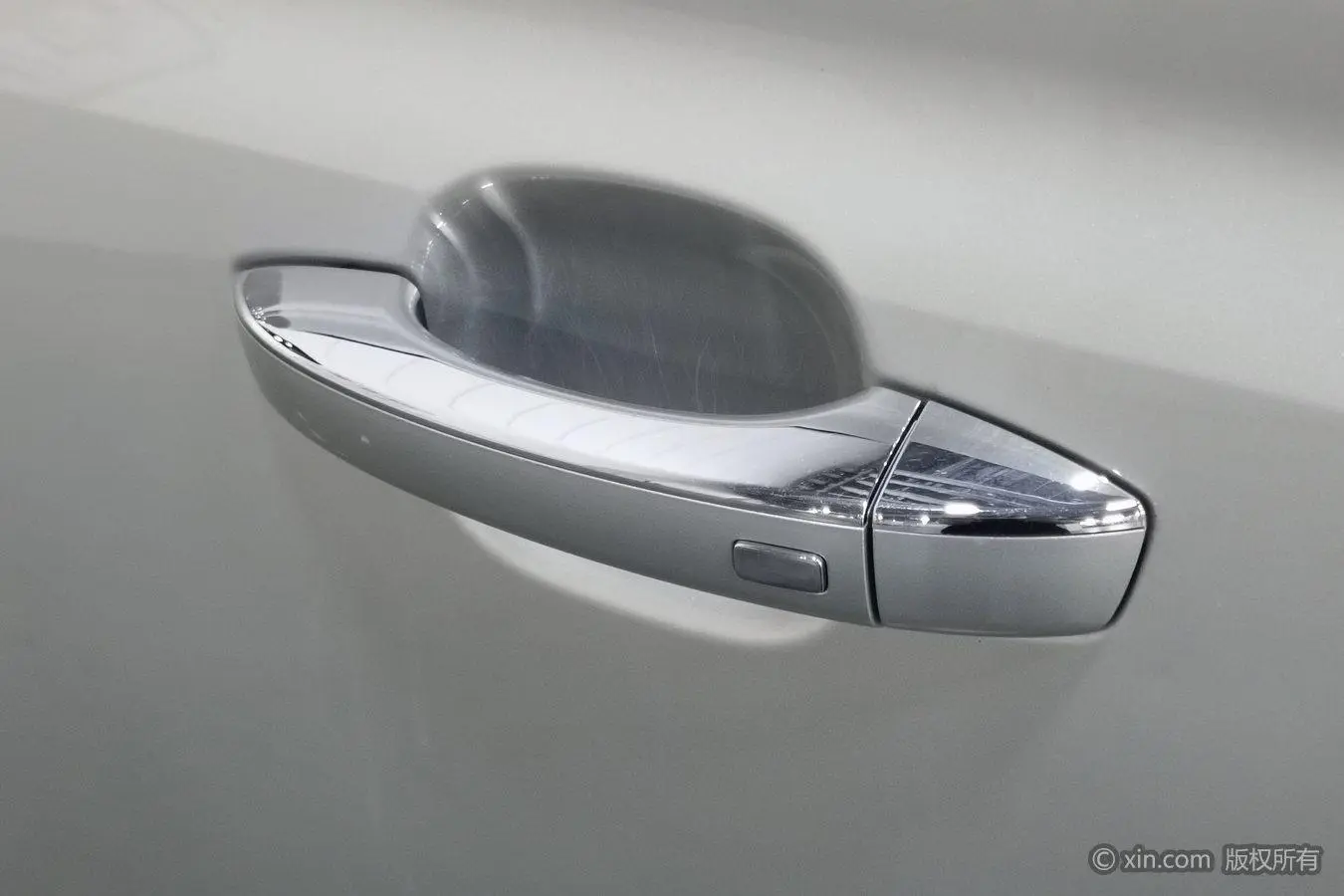Roewe Roewe RX5 MAX 300TGI Automatic 4G Interconnection Deluxe Edition