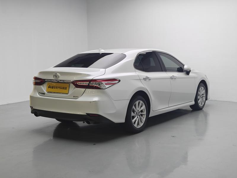 Toyota Camry 2022