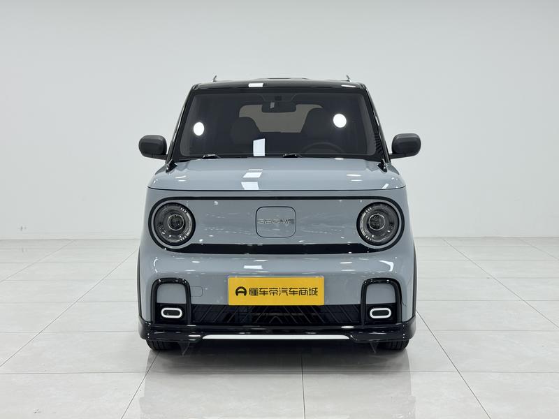 Geely Galaxy panda 2025