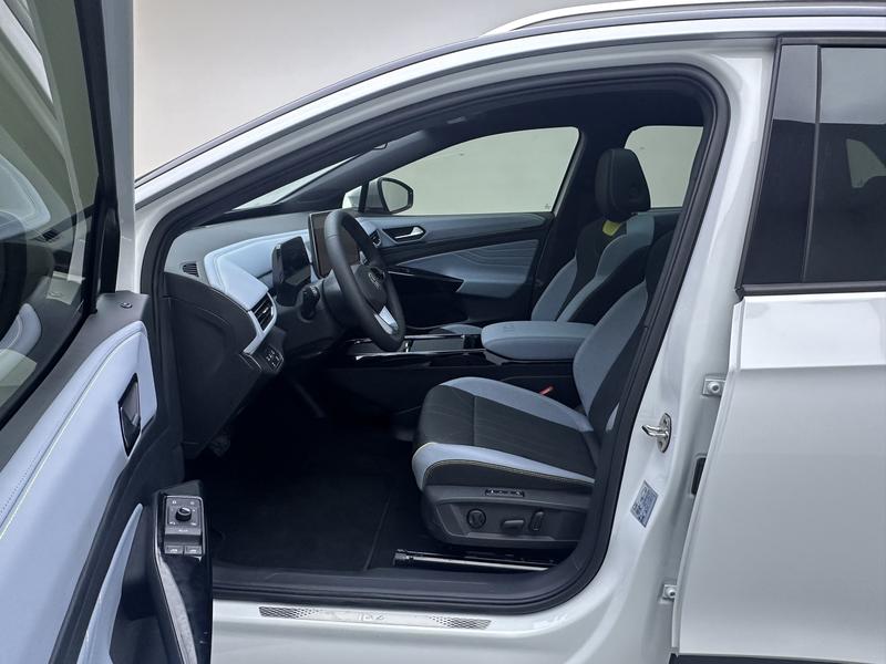 Volkswagen ID.4 X 2025