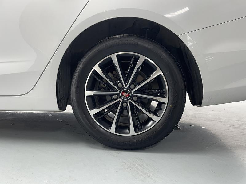 Roewe Roewe i5 2020