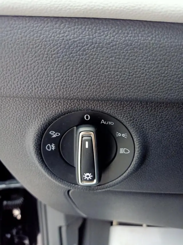 Volkswagen Tiguan L 330TSI two-wheel drive R-Line Premium edition