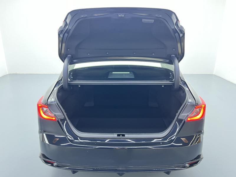 Toyota Camry 2024