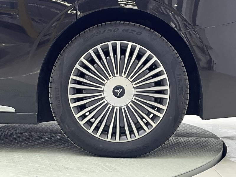Voyah Lantu Dreamer PHEV 2025