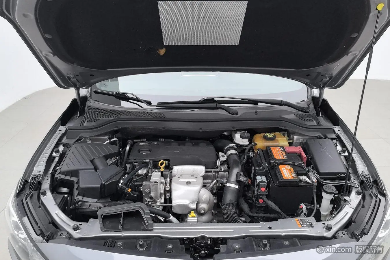 Chevrolet Cruze RS 330T Automatic Fun Version