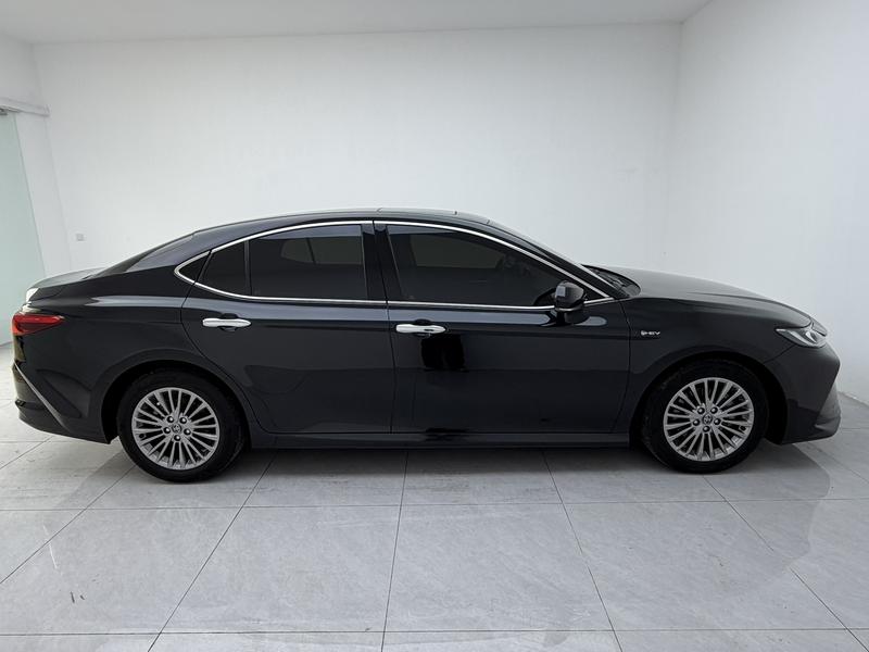 Toyota Camry 2024