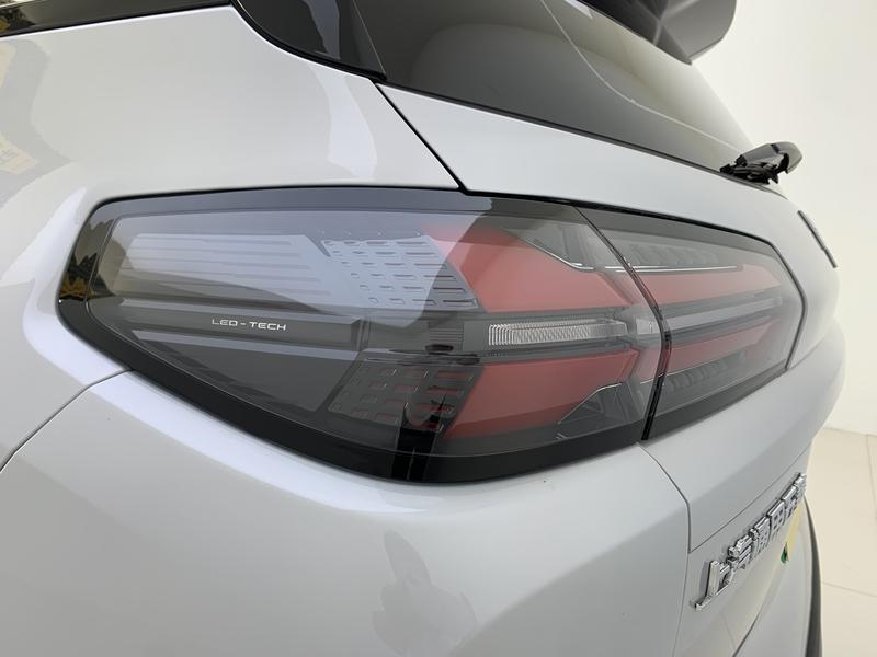 Wuling Starlight 560 PHEV 2026