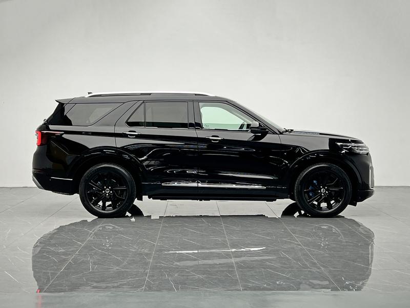 Ford explorer 2023