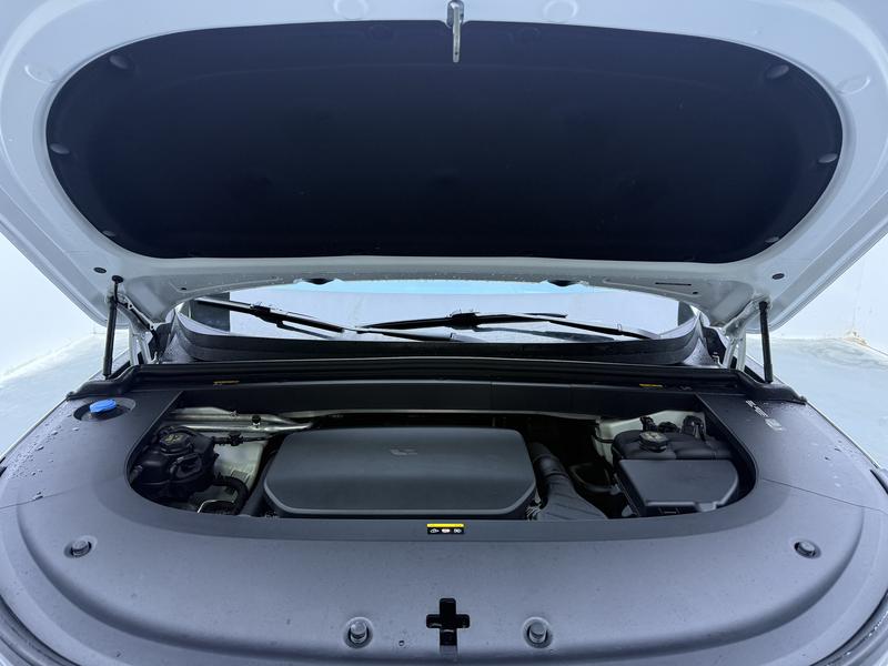 Li Auto Ideal L6 2024