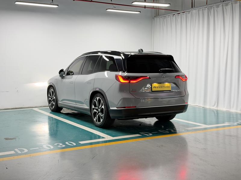 NIO NIO ES8 2020