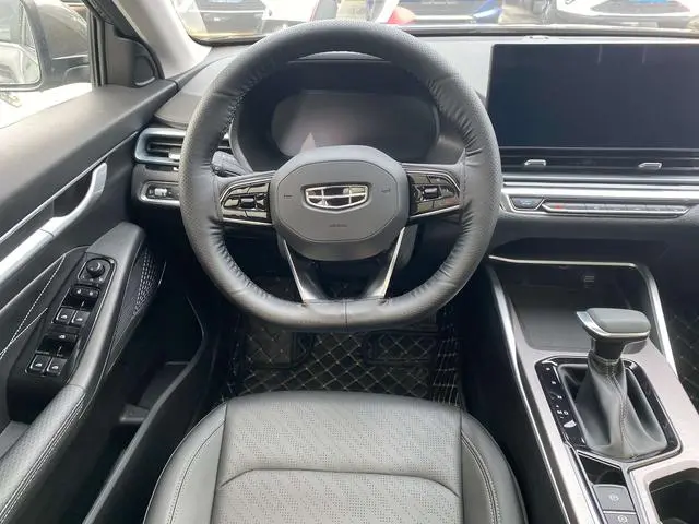 Geely Emgrand 4th generation Champion Edition 1.5L CVT Luxury