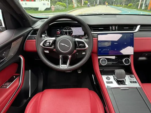 Jaguar Jaguar F-PACE P250 R-Dynamic HSE
