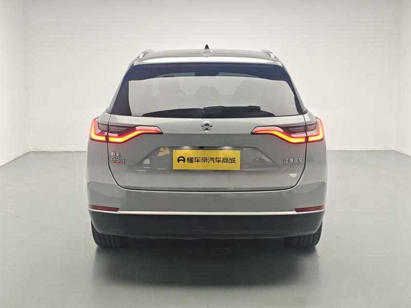 NIO NIO ES8 2020