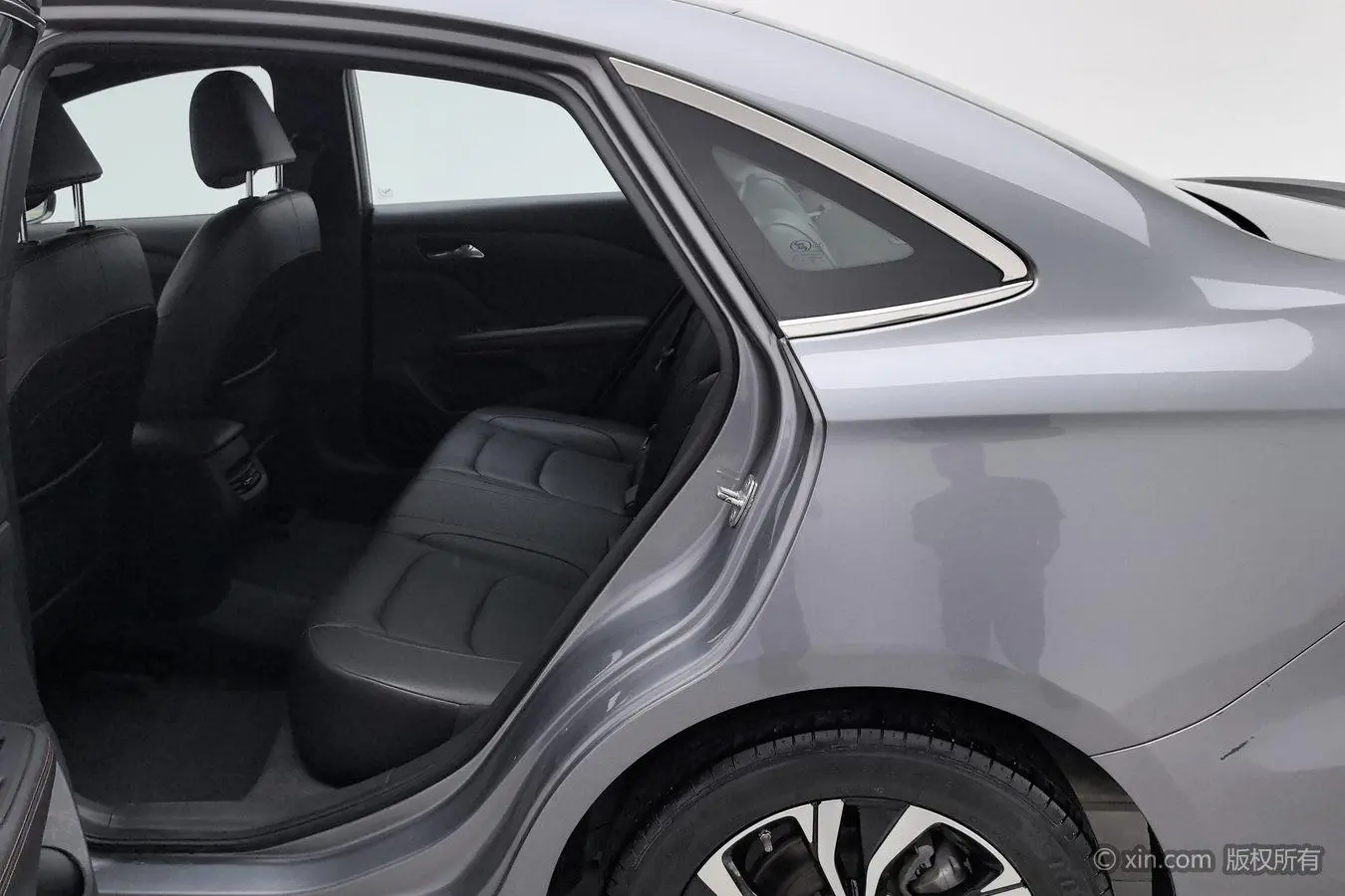 Chevrolet Cruze RS 330T Automatic Fun Version