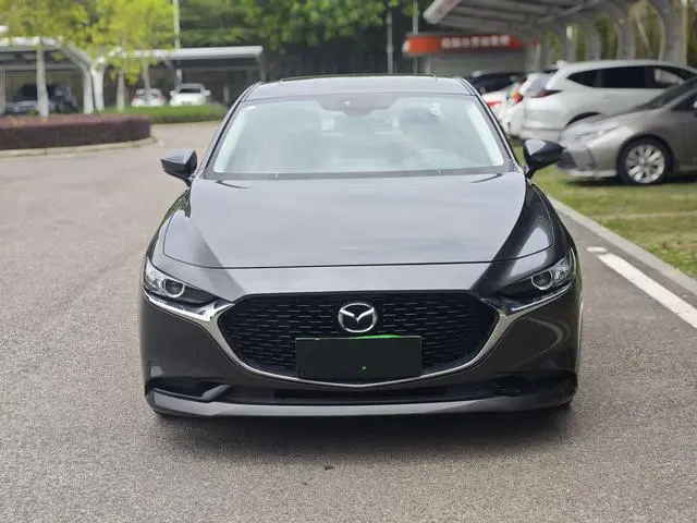 Mazda Mazda 3 Angkesaila 2.0L automatic quality elegant version