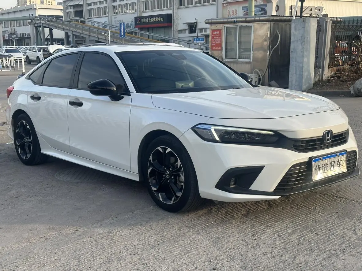 Honda Civic 240TURBO CVT combustion version