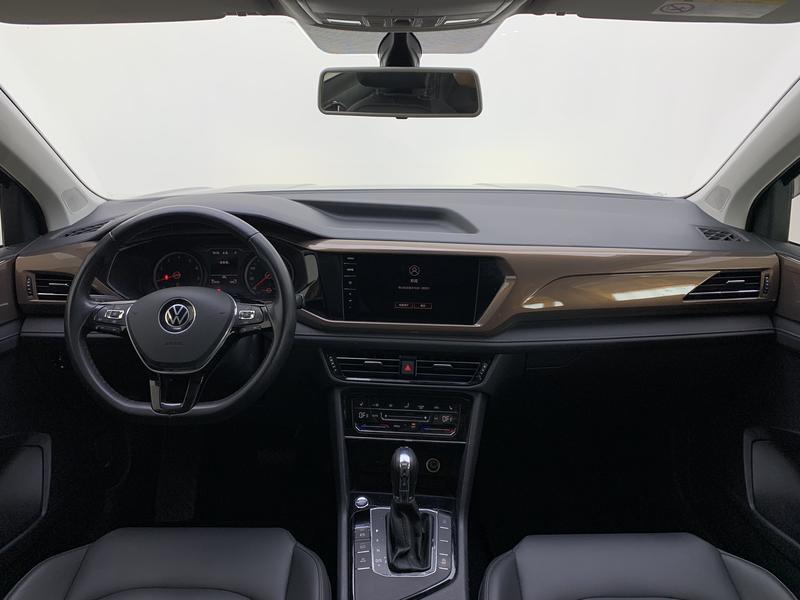 Volkswagen Tharu 2021