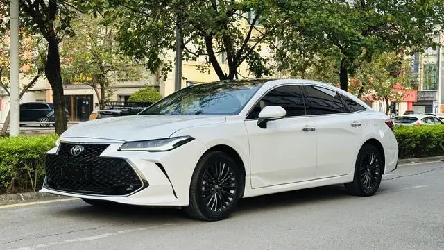 TOYOTA Asian dragon 2.5L Automatic Touring Premium Edition