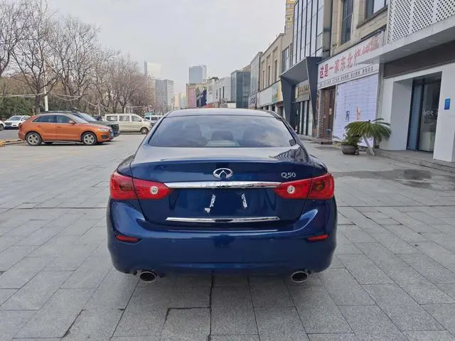 Infiniti Infiniti Q50L 2.0T Yixiang Edition Country VI