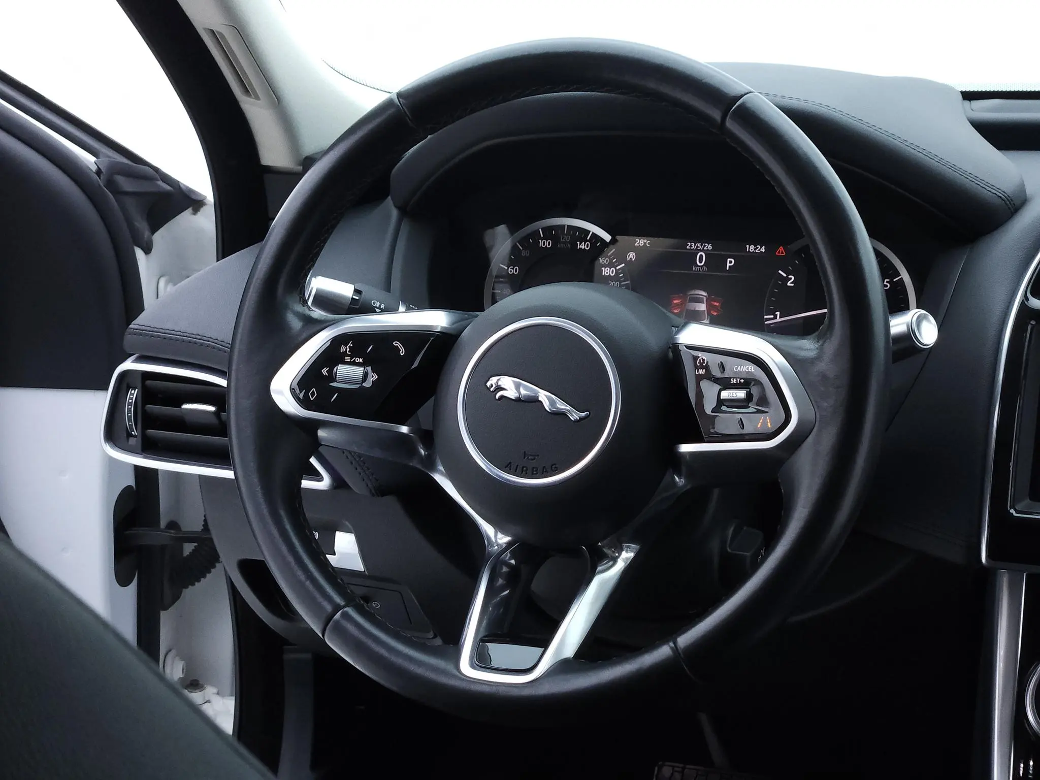 Jaguar Jaguar XEL 2.0T 200PS S Enterprising Elegant Version