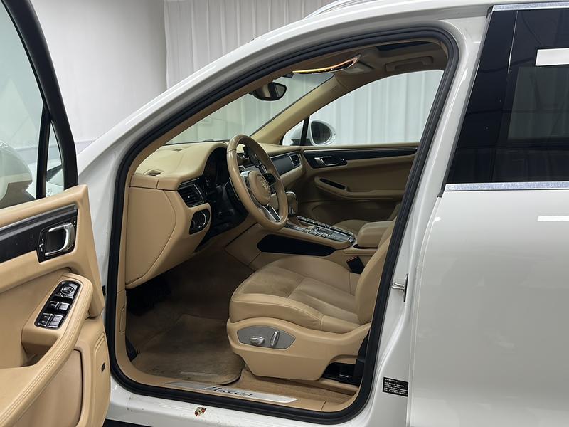 Porsche Macan 2016