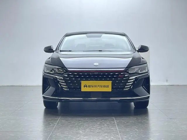 Dongfeng Fengshen Yi Hyun MAX 1.5T Super Cool Trendy Dad Version