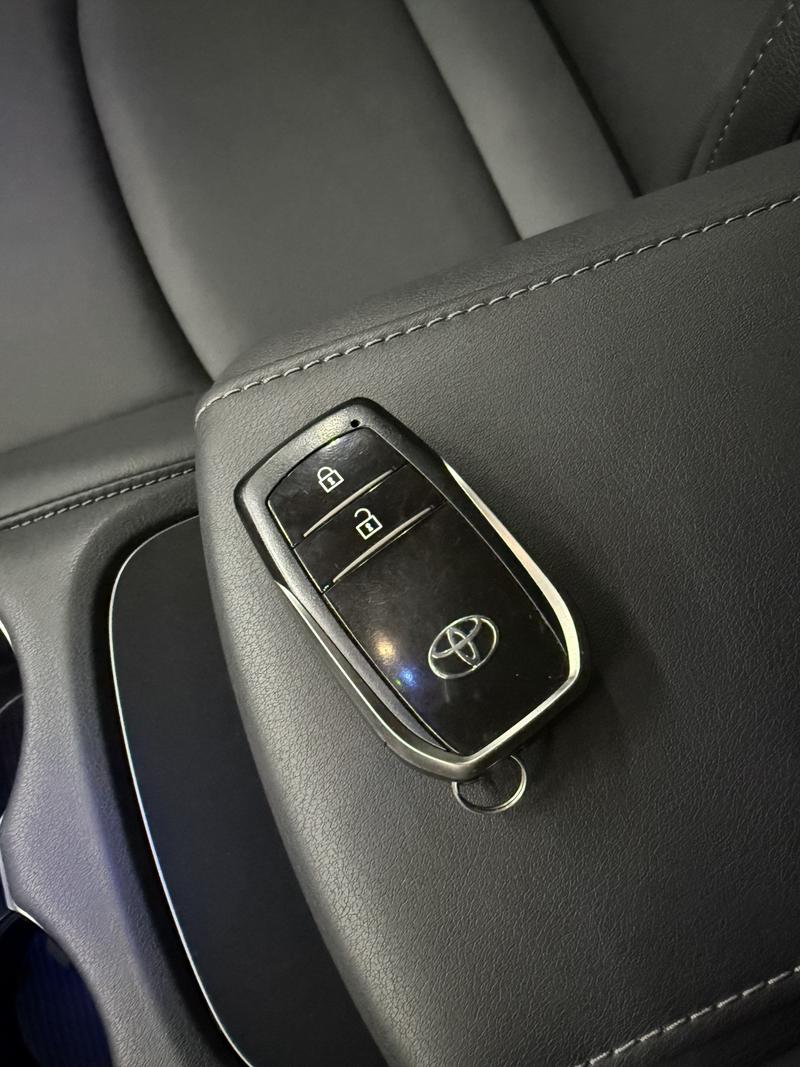Toyota Venza  2023
