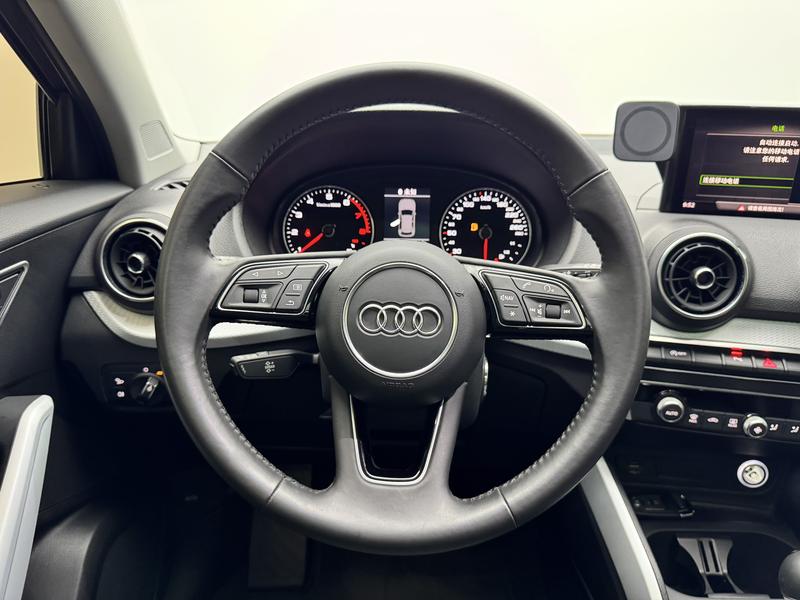Audi Audi Q2L 2018