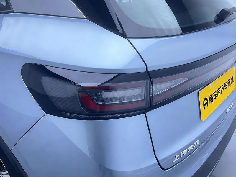 Volkswagen ID.4 X 2025