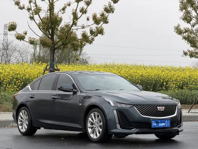 Cadillac Cadillac CT5 28T Luxury Standard Edition