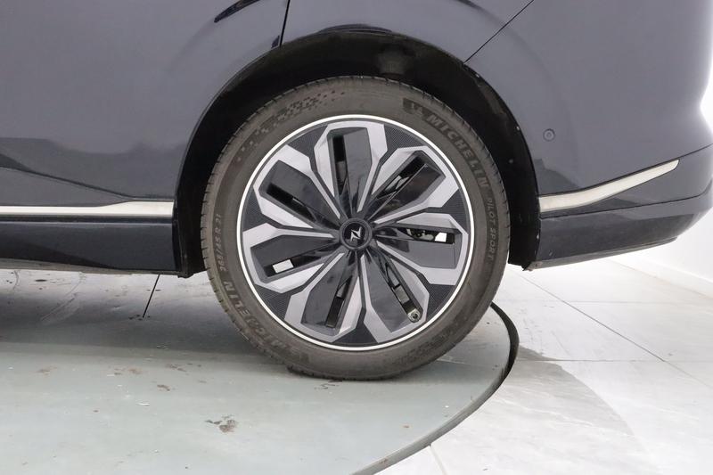 Dongfeng Yipai Eπ 008 2025