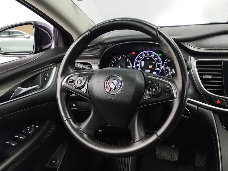 Buick LaCrosse 2022