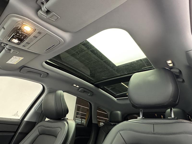 Lincoln adventurer 2022