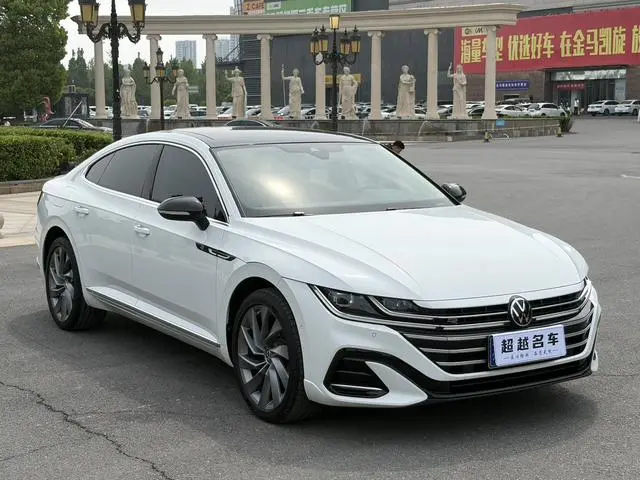 Volkswagen Volkswagen CC 380TSI eye-catching version