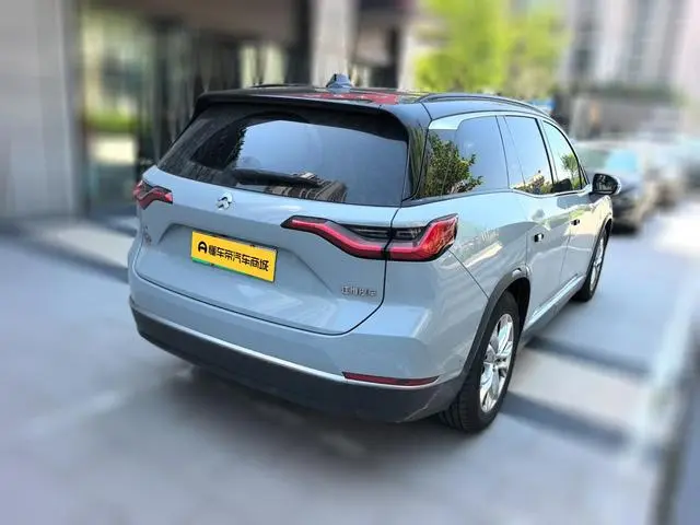 NIO NIO ES8 415KM base version seven seats