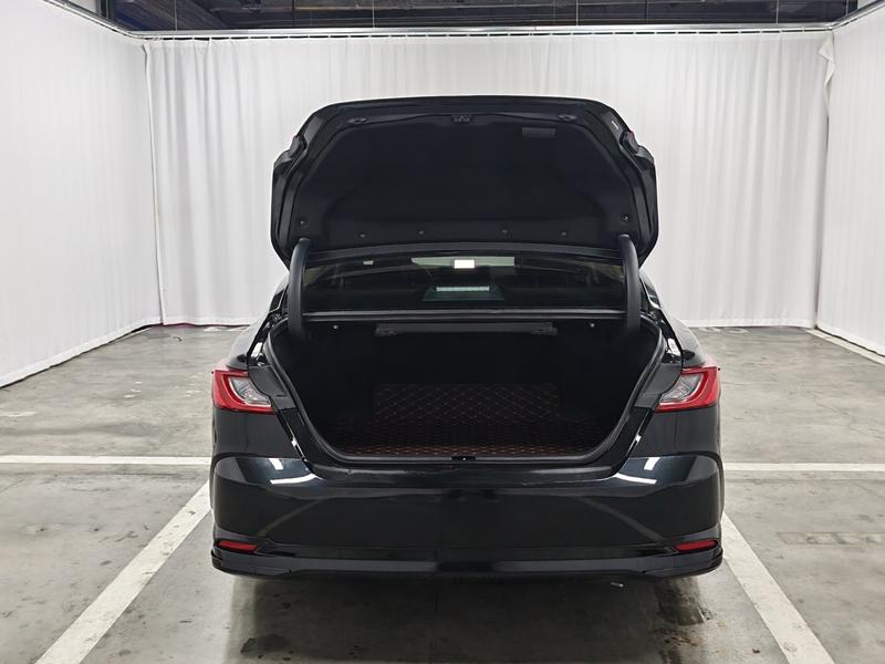 Toyota Camry 2024