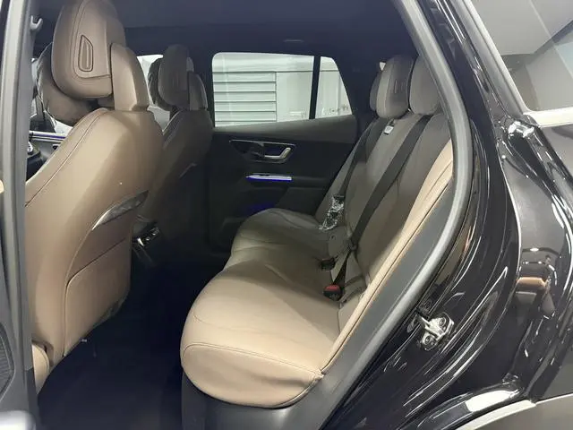 Mercedes-Benz Mercedes-Benz EQE SUV EQE SUV 500 4MATIC Pioneer Edition